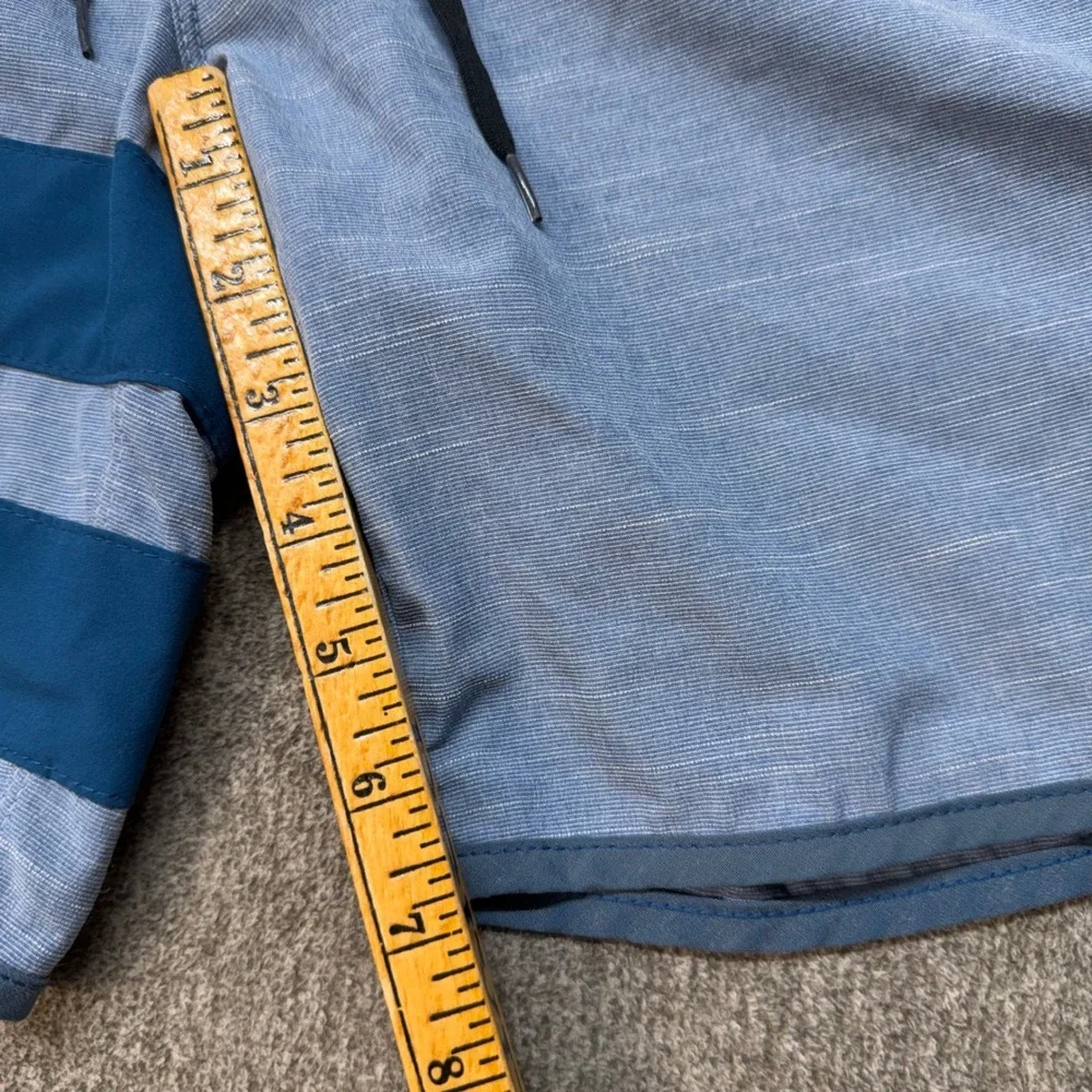 Hurley Phantom Mens Blue Striped Board Shorts Swim Trunks Size 29 000‎